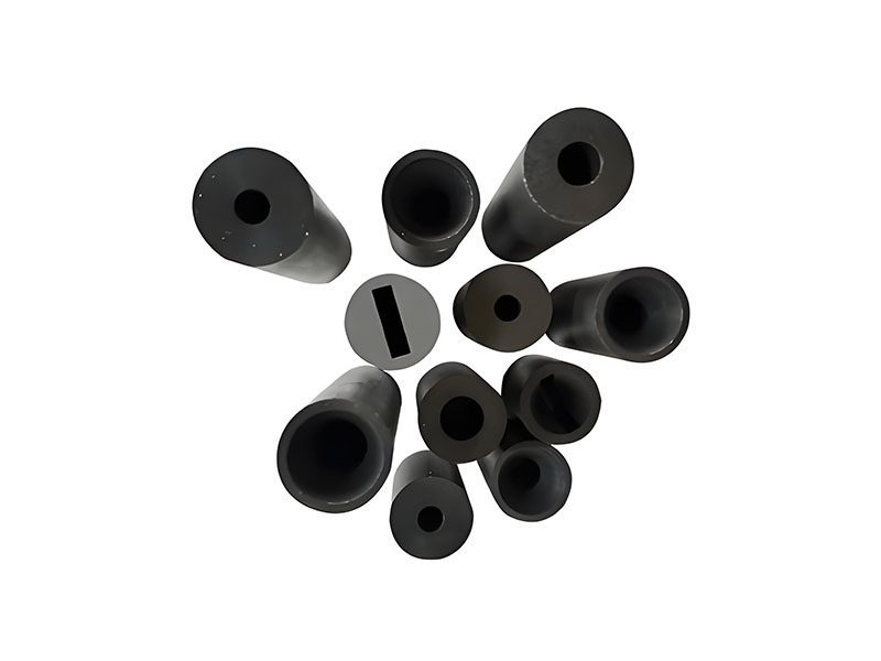 Silicon nitride blasting nozzle